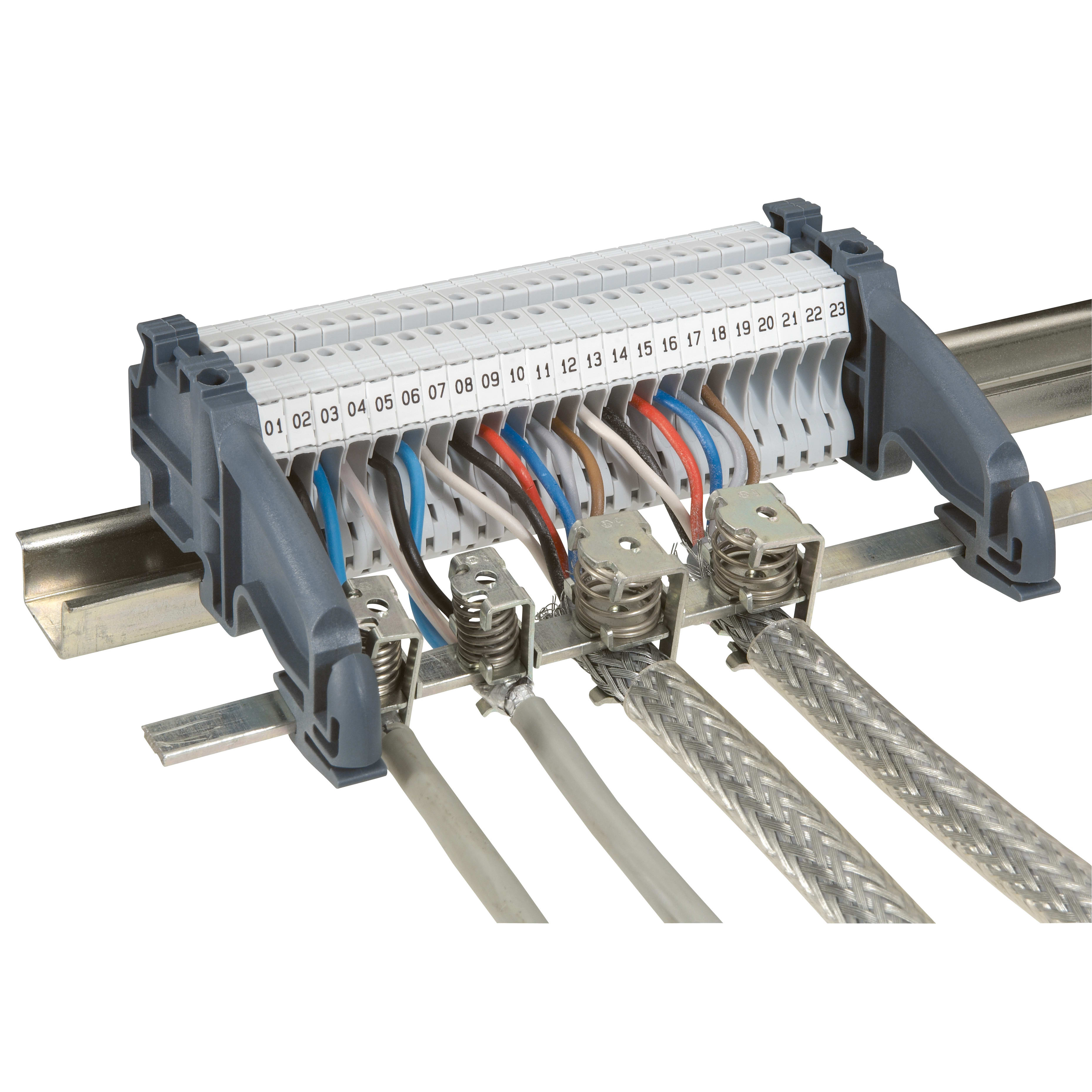 Legrand - Shielding Clamp 3 To 8mm Cable