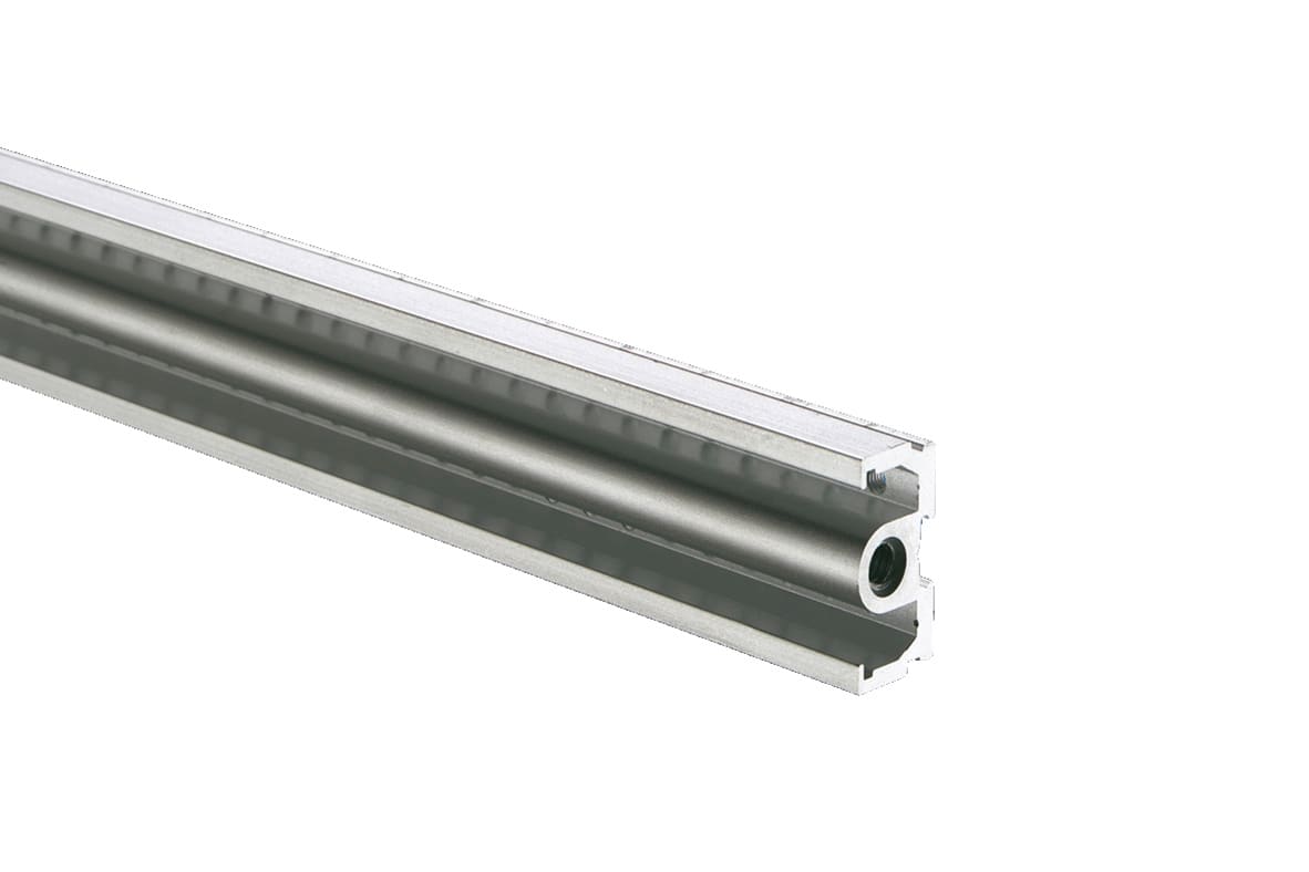 Rittal CROSS RAIL REAR CENTRE, 84HP inc screws