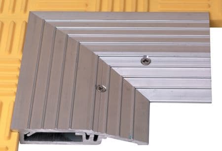 Guardmaster MatGuard,90° External Corner Trim