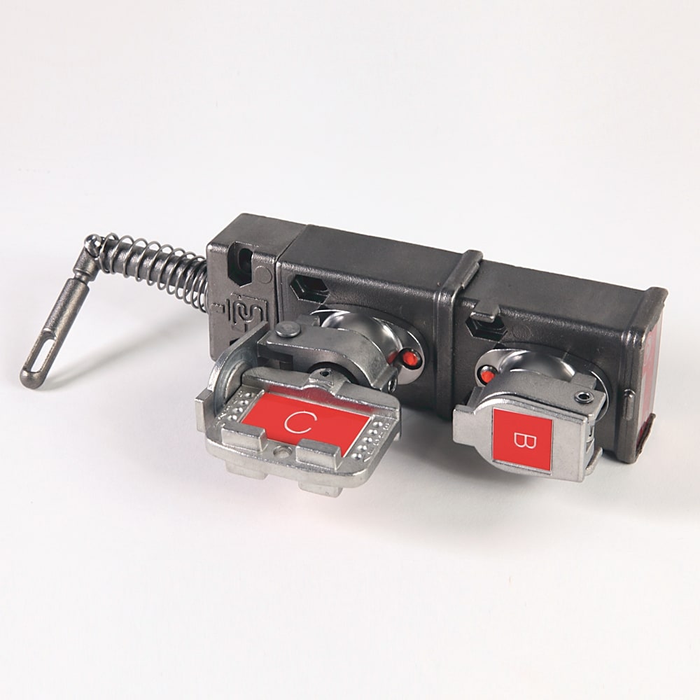 Guardmaster Dual Bolt lock w/Eject Key,Pri PD,Sec XD