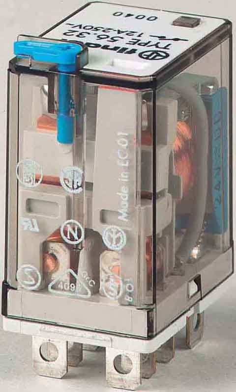 Finder 2 POLE 230VAC RELAY - NO TEST BUTTON