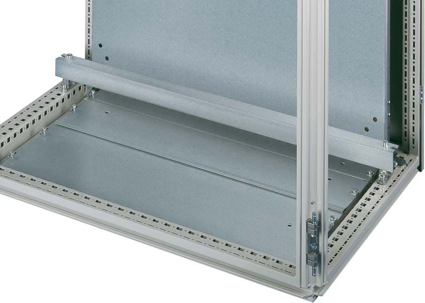 Rittal Cable clamp rail for 600 mm wide pack 2