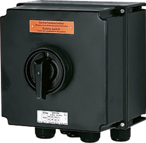 Crouse-Hinds 40A 6P 690V ISOLATOR 4xM25 2NO