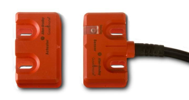 Guardmaster MC ContactSwitch SSR Std Act 8Pin 2NC1NO IP69K