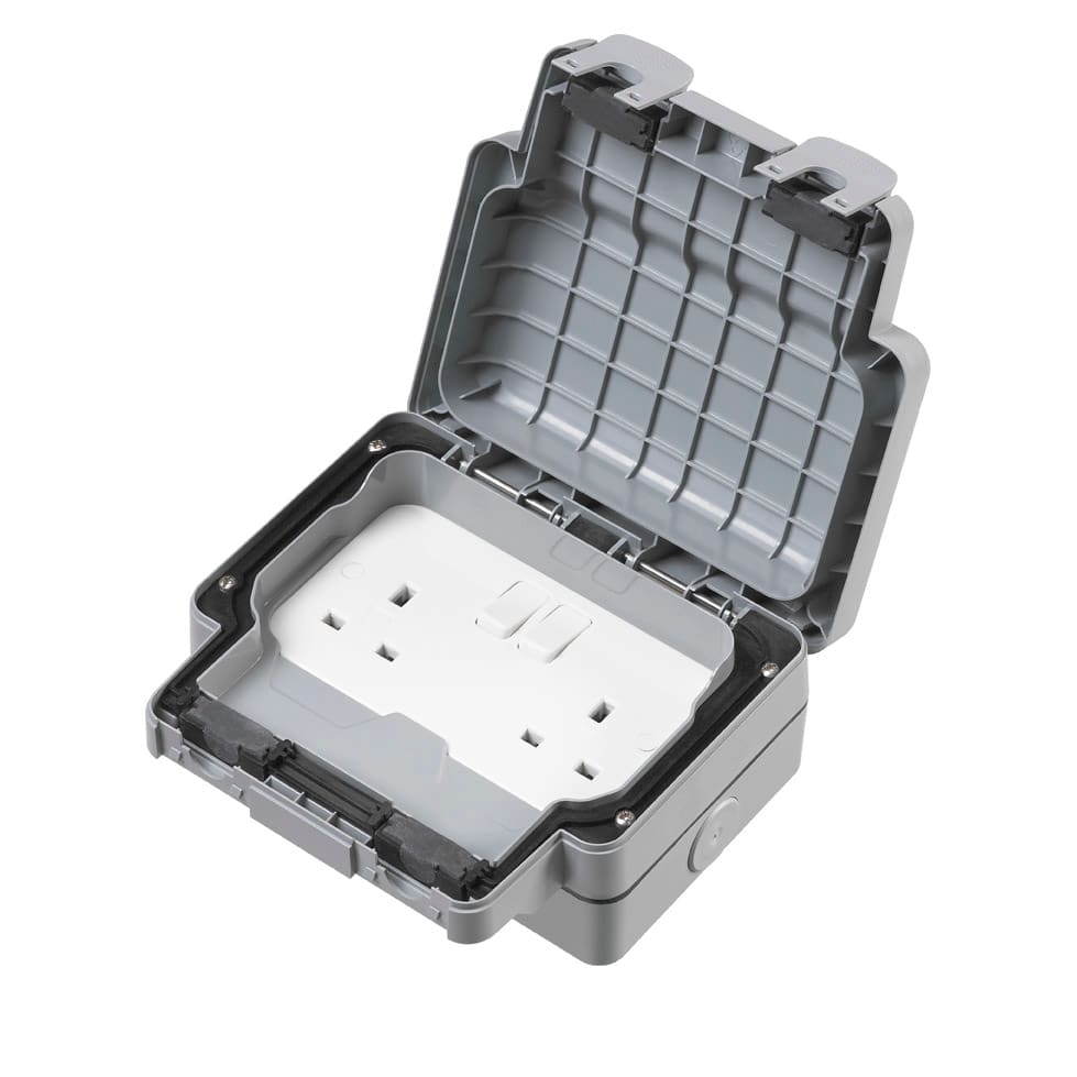 MK - MK 56482GRY Socket 2G 13A IP66